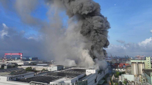 高雄鋰電池工廠火災